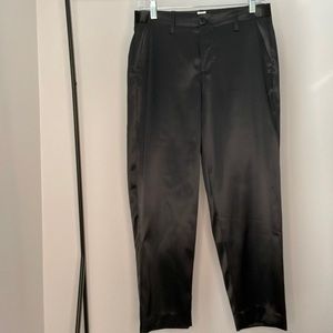 Gap satin girlfriend crop pant